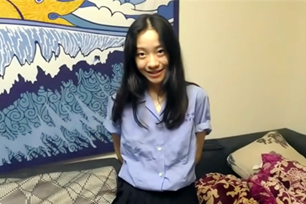 女 中 双马 尾 母 狗 白 虎 学 生 妹 喜欢 洋 屌